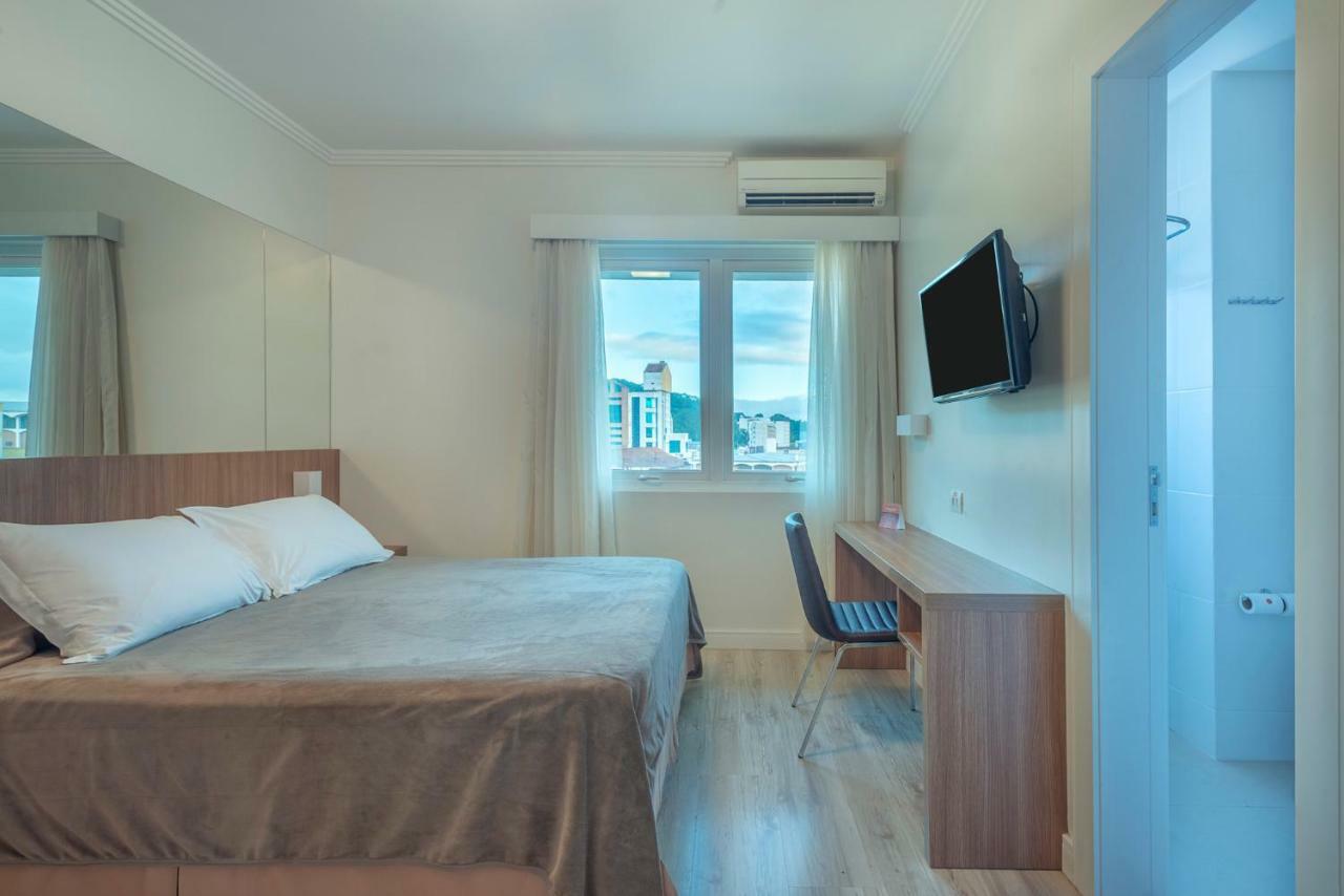 Hotel Gloria Блуменау Екстер'єр фото