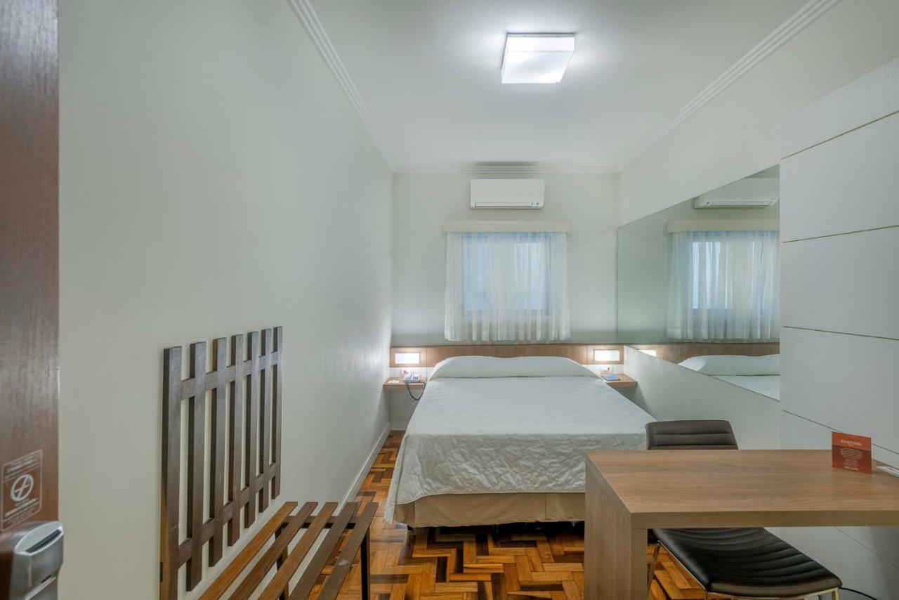 Hotel Gloria Блуменау Екстер'єр фото