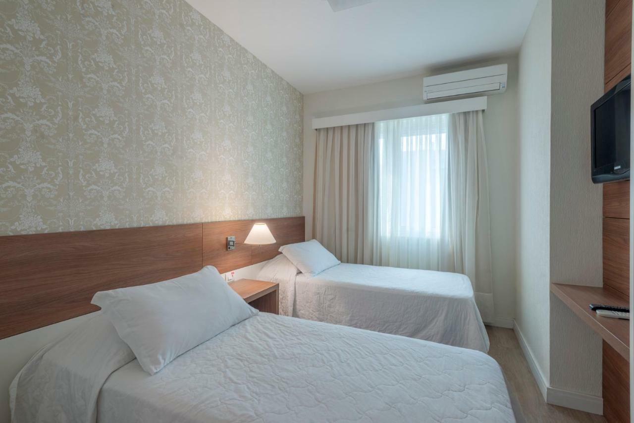 Hotel Gloria Блуменау Екстер'єр фото